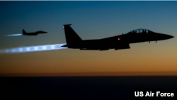 AS melakukan serangan udara terhadap target ISIS di Suriah, kata Pentagon. (Courtesy: Angkatan Udara AS)