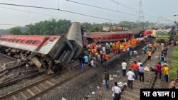 ভারতের ওড়িশায় ভয়াবহ ট্রেন দুর্ঘটনা