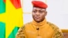 Kapten Ibrahim Traore mengambil alih kekuasaan di Burkina melalui kup pada September 2022. 