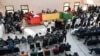 Le substitut du procureur a rappelé les faits retenus contre Moussa Dadis Camara et dix autres responsables au procès du massacre de septembre 2009: assassinats, meurtres, actes de torture...