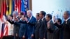 Udhëheqësit pjesëmarrës në takimin e ASEAN-it, Phnom Penh, Kamboxhia (12 nëntor 2022)
