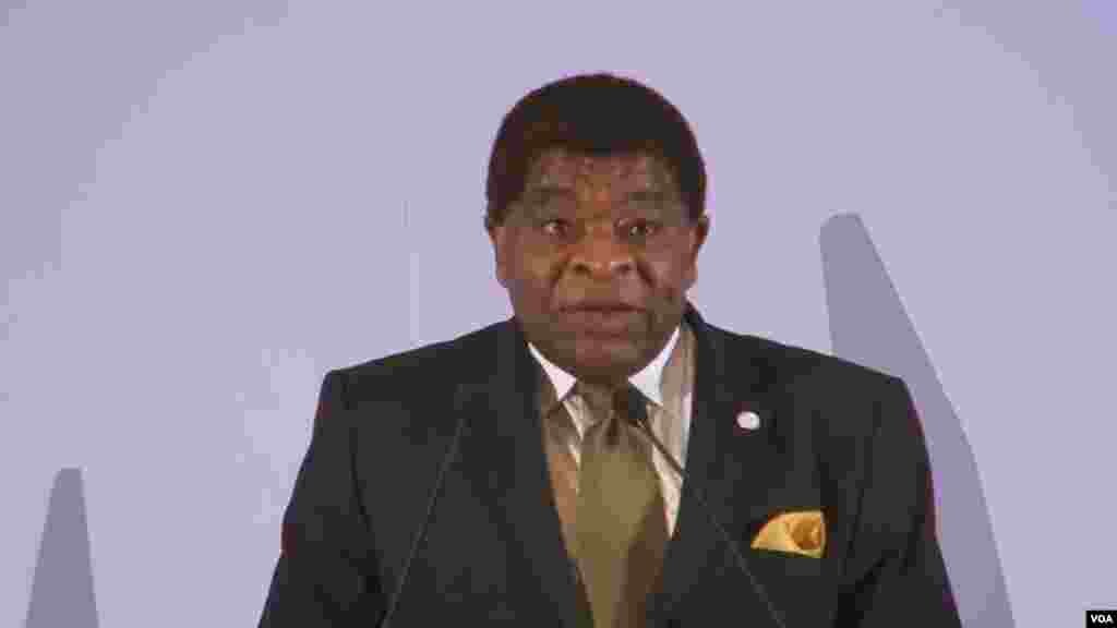 Inter-Parliamentary Union Secretary-General Martin Chungong delivering keynote address at reform seminar. (Zinlat Aung/VOA News)