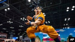 Stan Dragon Ball Z terlihat selama New York Comic Con di Jacob K. Javits Convention Center pada 12 Oktober 2023, di New York. (Foto: AP)