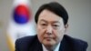 Presiden Korea Selatan Yoon Suk Yeol di Kantor Kepresidenan di Seoul, Korea Selatan, 18 April 2023. (Foto: REUTERS/Kim Hong-Ji)