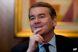 Senador Michael Bennet, demócrata por Colorado.