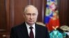 Presiden Rusia Vladimir Putin berpidato di depan para pemilih menjelang pemilihan presiden Rusia 2024 di Kremlin di Moskow. (Foto: AFP)