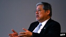资料照：菲律宾外长恩里克·马纳洛（Enrique A. Manalo）在墨尔本接受法新社采访。（2024年3月4日）