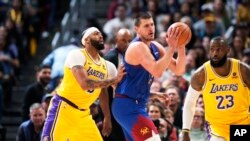 Lakers vs Nuggets 