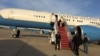 克里專機在安德魯斯空軍基地準備起飛（美國之音莉雅拍攝）