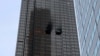 Lokacin da wani sashin benen Trump yake ci da wuta a birnin New York. Ranar 7 Afrilu, 2018