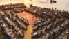 Deputados votaram proposta hoje