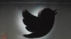 Twitter виявив, що шахраї поширювали дописи від імені Обами, Ґейтса, Байдена, Безоса, Маска...