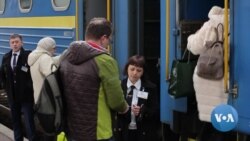 Ukraine’s Night Train to the Front Lines